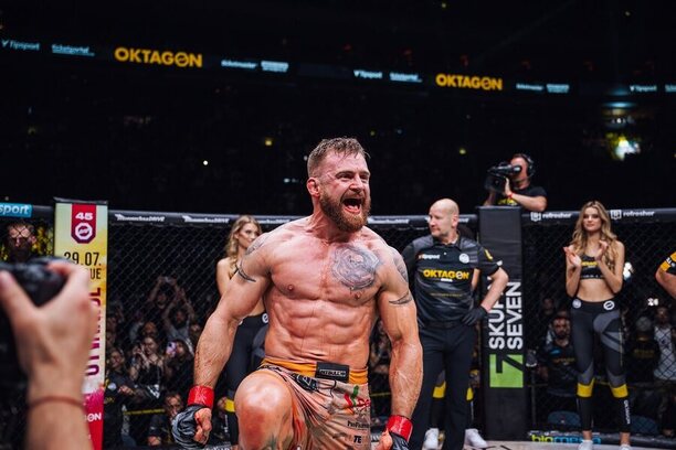 Šampion střední váhy organizace Oktagon MMA Patrik Kincl