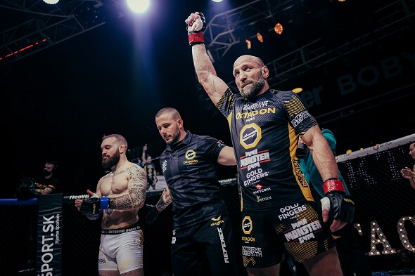 Petr Monster Kníže vs. Andrea Fusi, ZDROJ - OKTAGON MMA