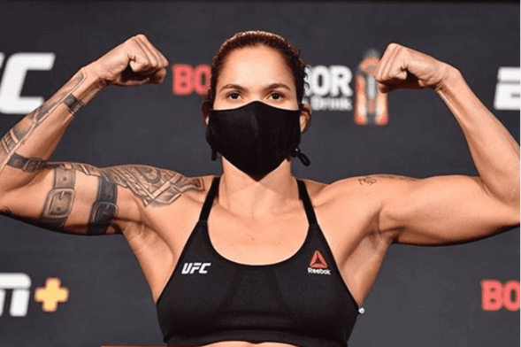 Amanda Nunes je v titulové bitvě jasnou favoritkou