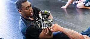 Phil Davis je skvělým wrestlerem Phil Davis je skvělým wrestlerem
