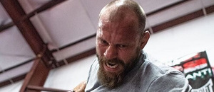 Cerrone se ukáže na nadcházejícím turnaji UFC Cerrone se ukáže na nadcházejícím turnaji UFC