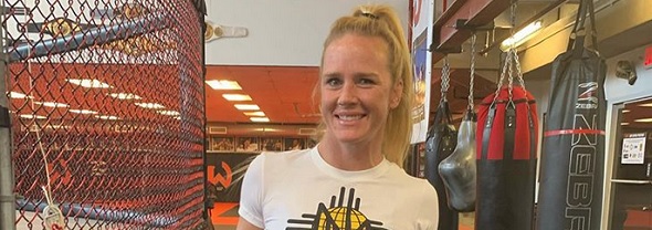 Holly Holm bude v sobotu zápasit v UFC