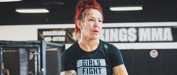 Hvězdná Cris Cyborg bude bojovat na Bellatoru 249