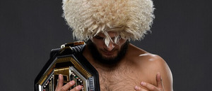 Neporažený Khabib ukončil kariéru Neporažený Khabib ukončil kariéru