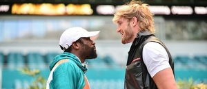 Neporažený boxer Floyd Mayweather vs. Youtuber Logan Paul Neporažený boxer Floyd Mayweather vs. Youtuber Logan Paul