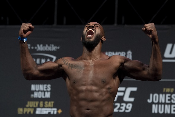 Jon Jones se rozhádal s UFC a nad jeho další budoucností visí otazník