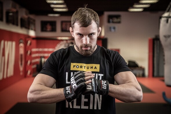 Lajoš Klein zná datum a termín 3. zápasu v UFC