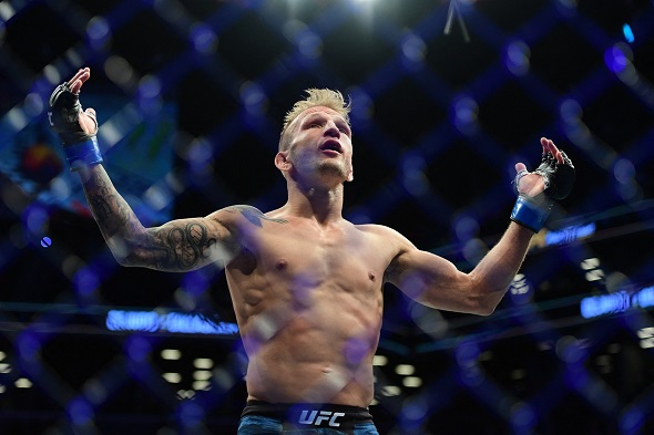 Dillashaw se vrací zpátky do boje