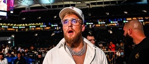 Jake Paul vyhlíží souboj s Tyronem Woodleym Jake Paul vyhlíží souboj s Tyronem Woodleym