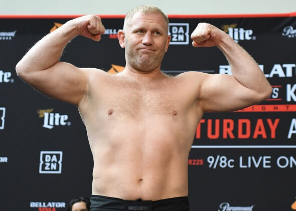 Sergei Kharitonov bude bojovat v dalším zápase na Bellatoru 265