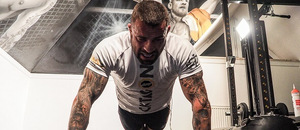 Karlos Vémola maká v Gymu a vyhlíží sparingy Karlos Vémola maká v Gymu a vyhlíží sparingy