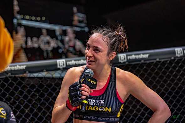 Lucie Pudilová před dalším zápasem odpovídala na otázky FightLive