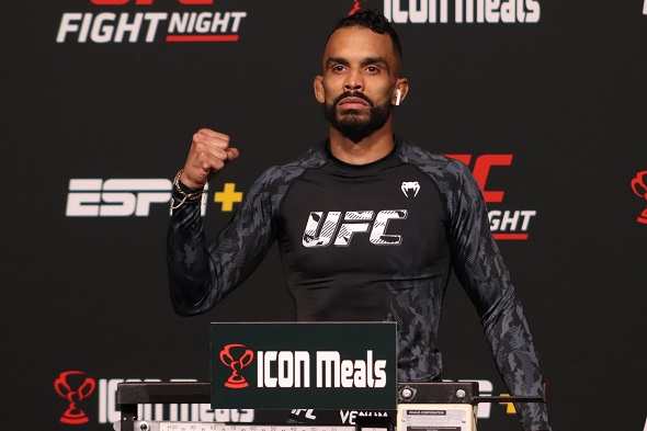 Rob Font má před sebou těžkého soupeře v osobě Marlona Very