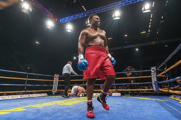 Dereck Chisora, box - těžká váha - Zdroj Stefan Holm, Shutterstock.com