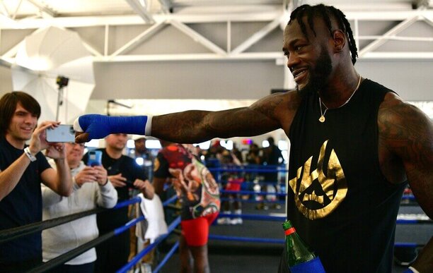 Deontay Wilder se po roce vrací do ringu