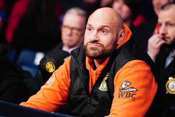 Tyson Fury podle všeho s Usykem v dubnu boxovat nebude