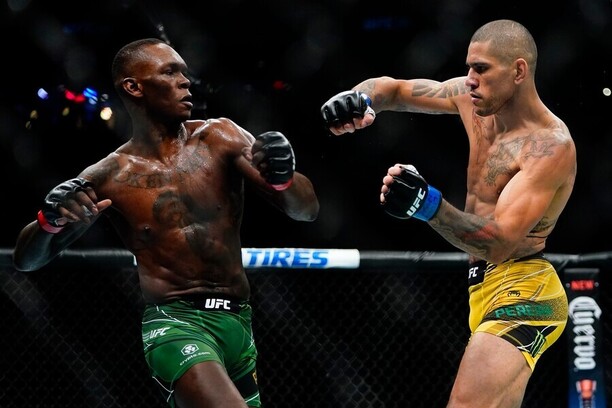 Adesanya se na turnaji UFC 287 opět utká s Pereirou