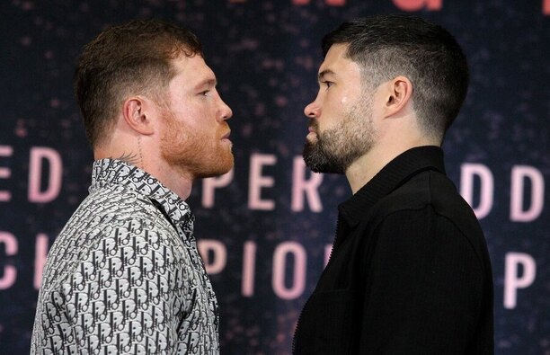 Canelo Alvarez vs John Ryder