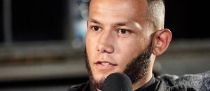 Josef Tyson Škop se utká s Tokhtarevem Josef Tyson Škop se utká s Tokhtarevem