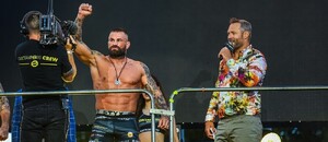 Karlos Vémola se tvrdě připravuje Karlos Vémola se tvrdě připravuje