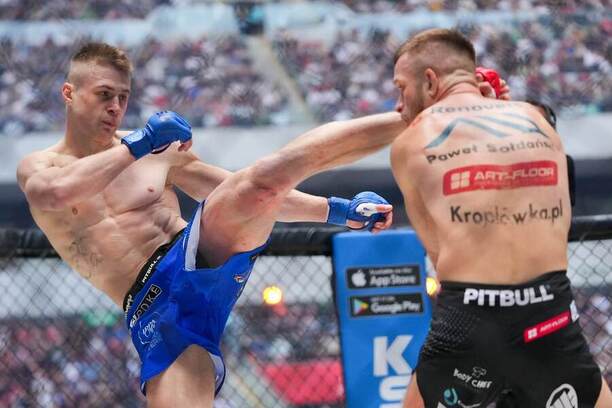 Leo Brichta při vítězném debutu v KSW