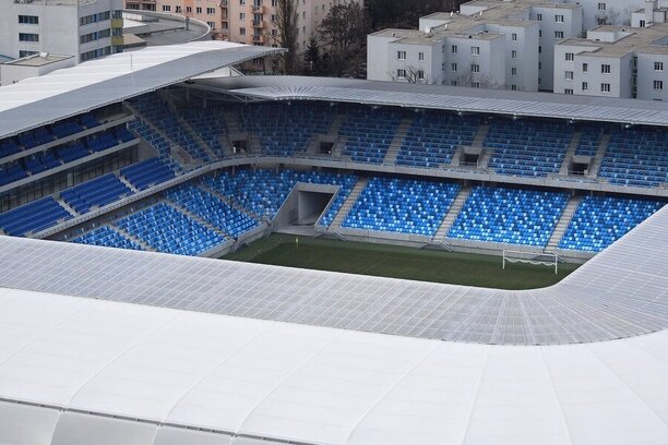 Národní fotbalový stadion v Bratislavě