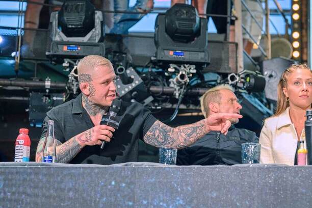 Václav Baba Jaga Mikulášek na tiskové konferenci Clash of the Stars