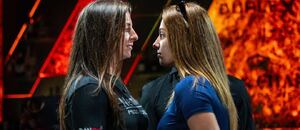 Hanka Gelnarová vs. Míša Dostálová Hanka Gelnarová vs. Míša Dostálová