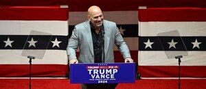 Dana White volí Trumpa Dana White volí Trumpa