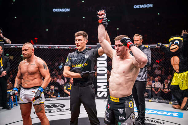 David Hošek vítězí při návratu do Oktagonu