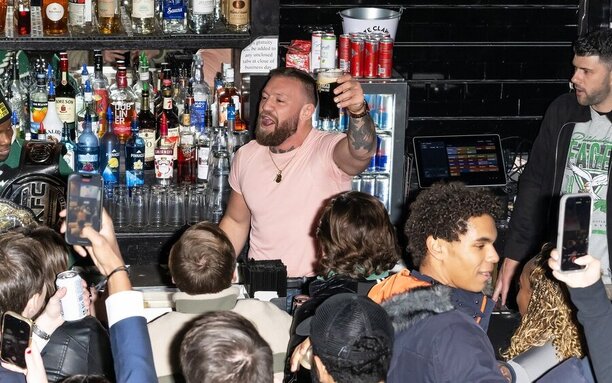 Conor McGregor napadl muže v klubu na Ibize