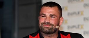 Karlos Vémola se utká v boxerské odvetě s Marpem pod organizací Hell Boxings Kings