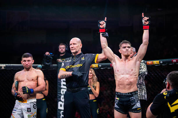 Václav Štěpán zvládnul premiérový zápas v Oktagonu