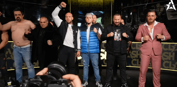 Účastníci pyramidy na CLASH 14