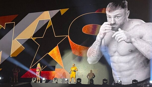 Antonín Hodan vypadl z&nbsp;pyramidy Clash 14 s&nbsp;Rendysem