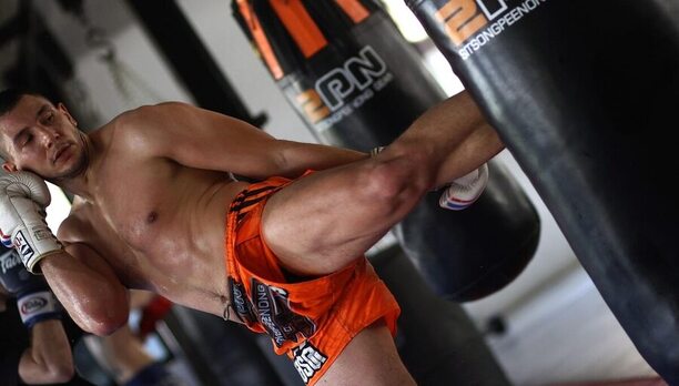 Jak správně kopat v muay thai