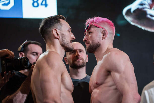 Jozef Wittner vs David Kozma při závěrečném staredownu