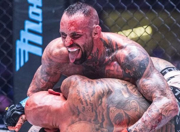 Christian Eckerlin se utká s Matoušem Kohoutem