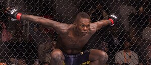 Israel Adesanya si to rozdá s Joem Pyferem.