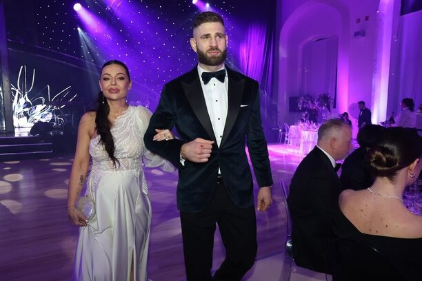 Procházku čeká titulová bitva a&nbsp;rodičovství.