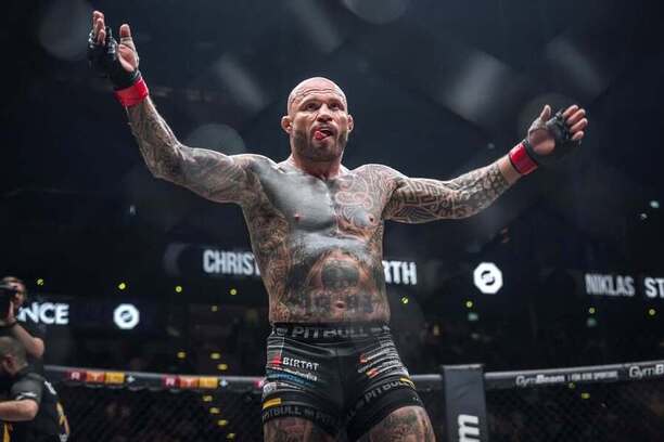 Christian Jungwirth se utká s&nbsp;Michalem Materlou