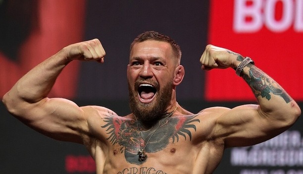Conor McGregor se vrátí na UFC 329.