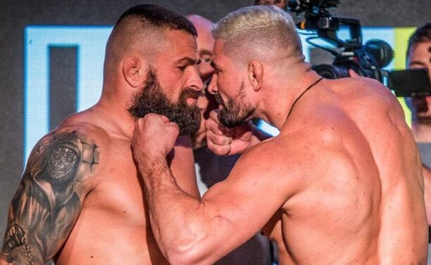 Rivalové Attila Végh a&nbsp;Karlos Vémola při staredownu
